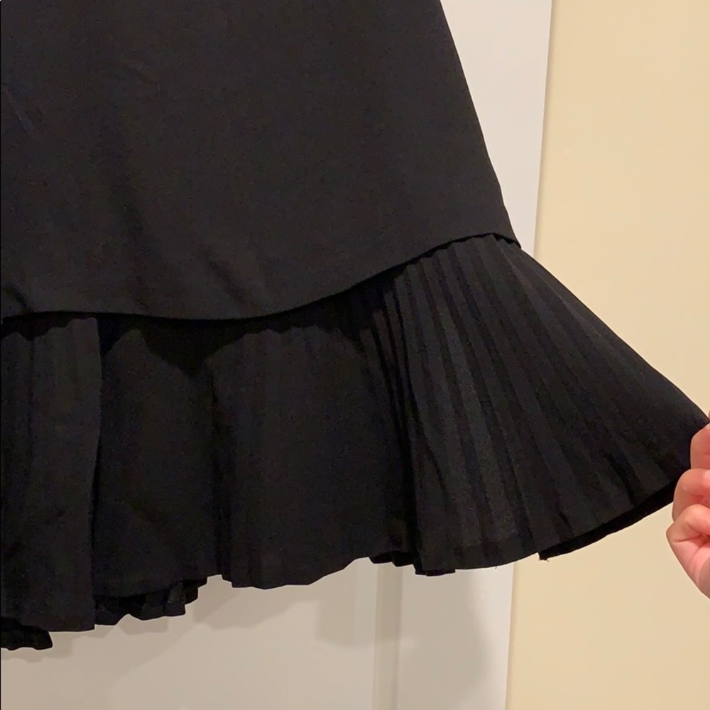 Top - Picture 2 of 4